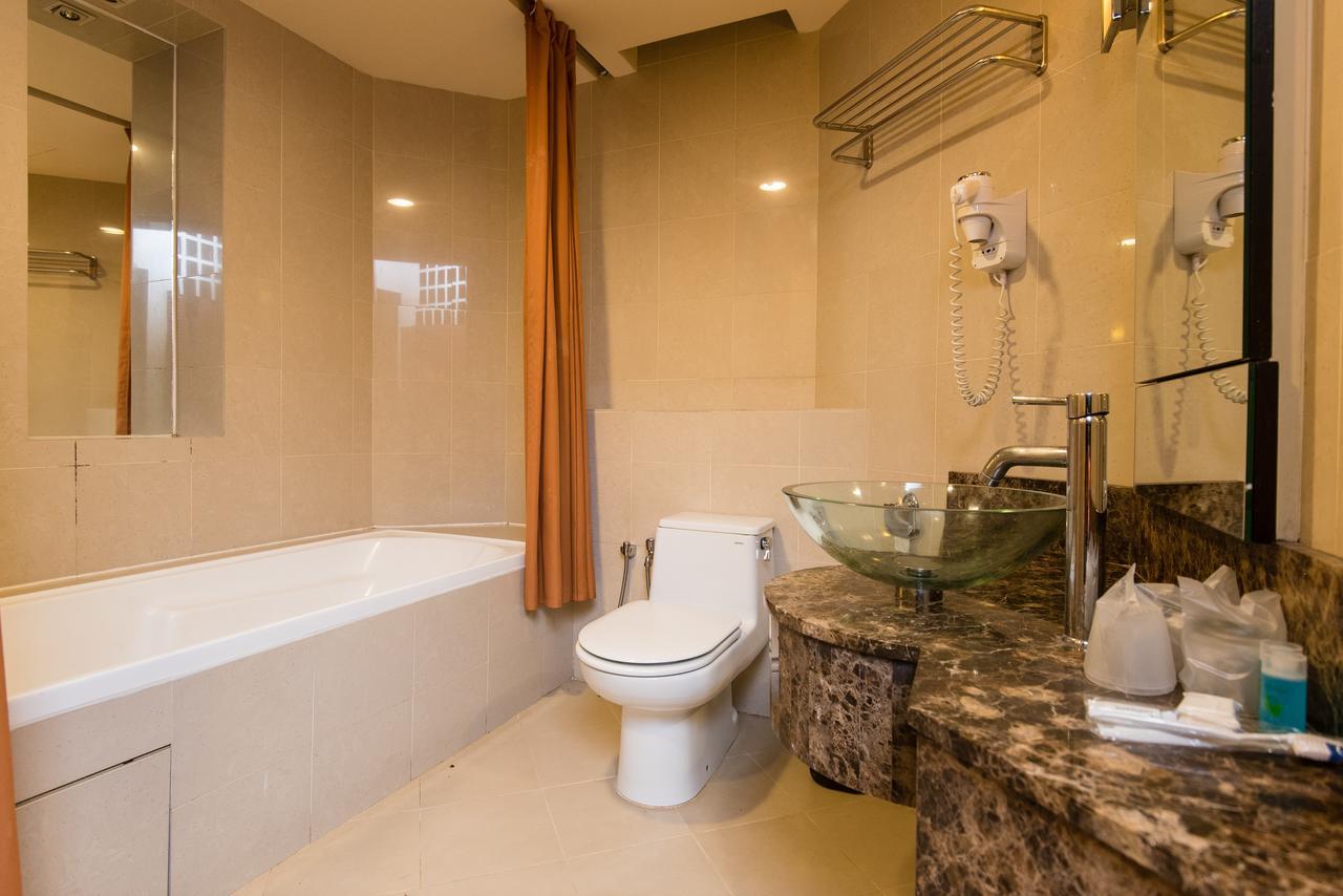 W Studio Resort Suites Petaling Jaya Dış mekan fotoğraf