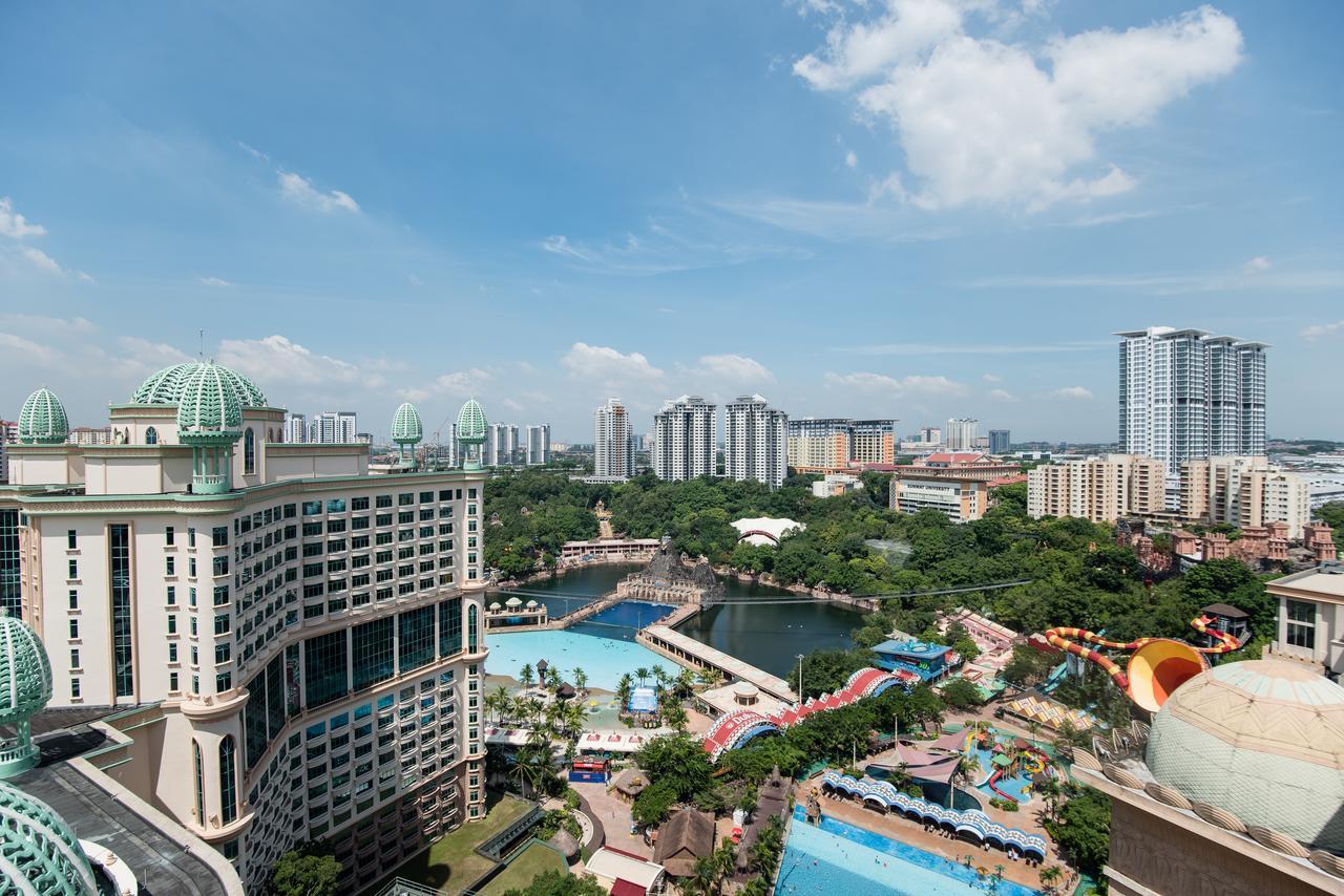 W Studio Resort Suites Petaling Jaya Dış mekan fotoğraf